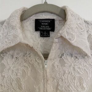 Carmen Marc Valvo Sheer Lace Top Ivory size 4